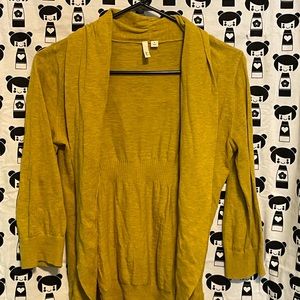 Mustard Cardigan Lightly used Size M